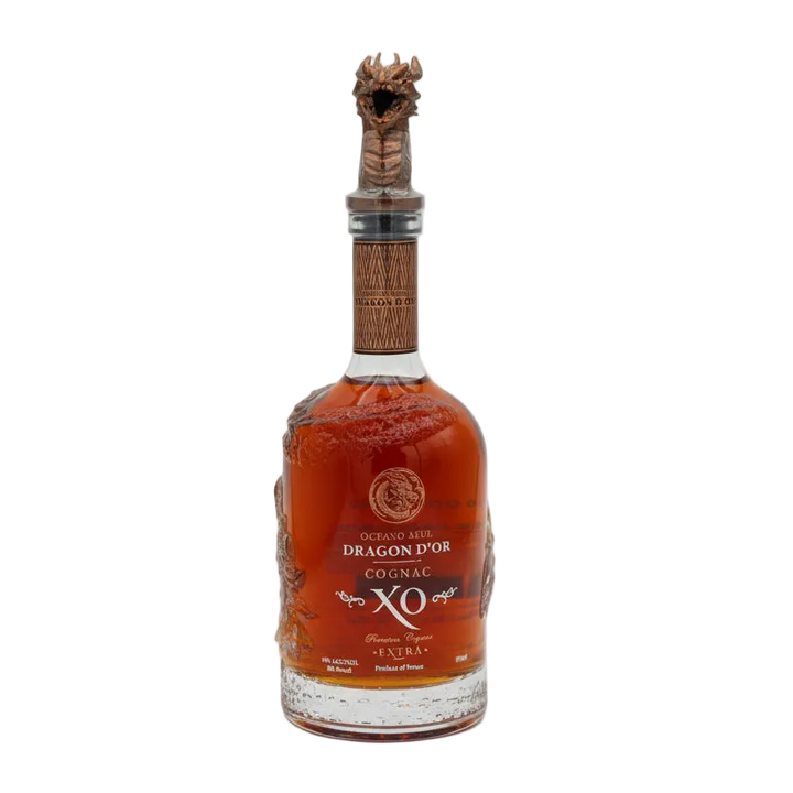 Front view of Oceano Azul Dragon D'Or Cognac XO bottle with sculpted dragon stopper.